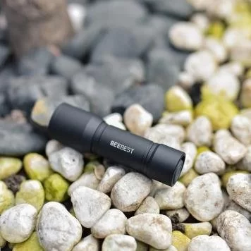Фонарик Xiaomi Beebest Portable Flashlight F1 9