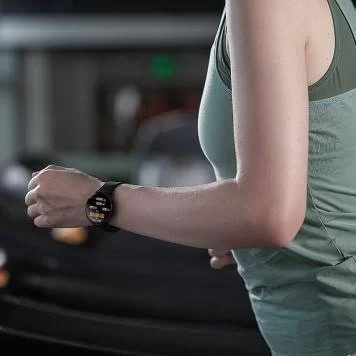 umnye-chasy-Xiaomi-Mibro-Watch-Lite-XPAW004-Black-3