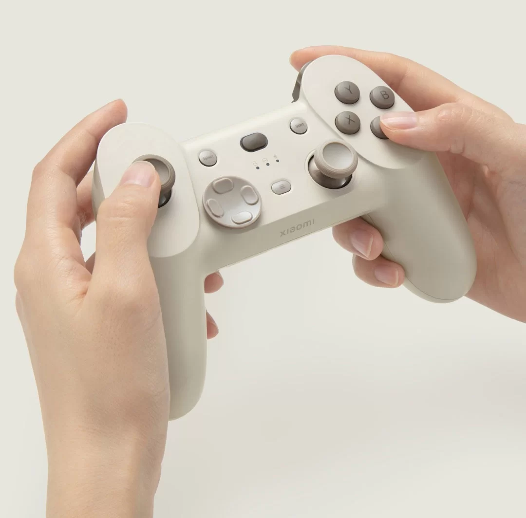 Точное управление и высокая чувствительность: Xiaomi Game Controller делает  игры захватывающими