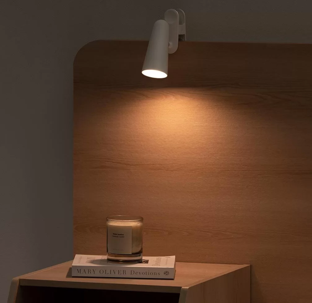 Многофункциональная лампа для современного дома: Xiaomi Mijia Desk Lamp